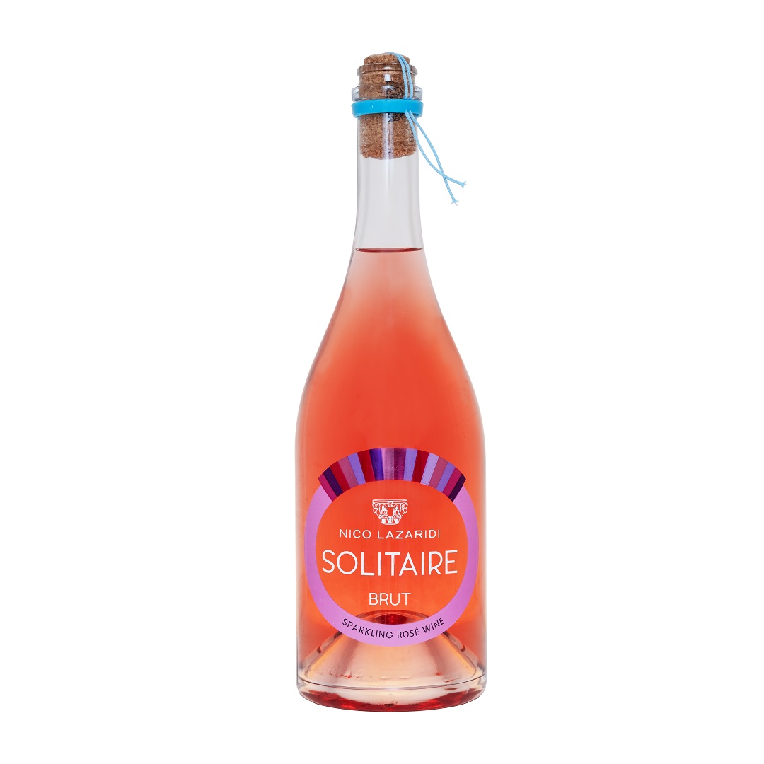 A bottle of Solitaire Brut Rosé